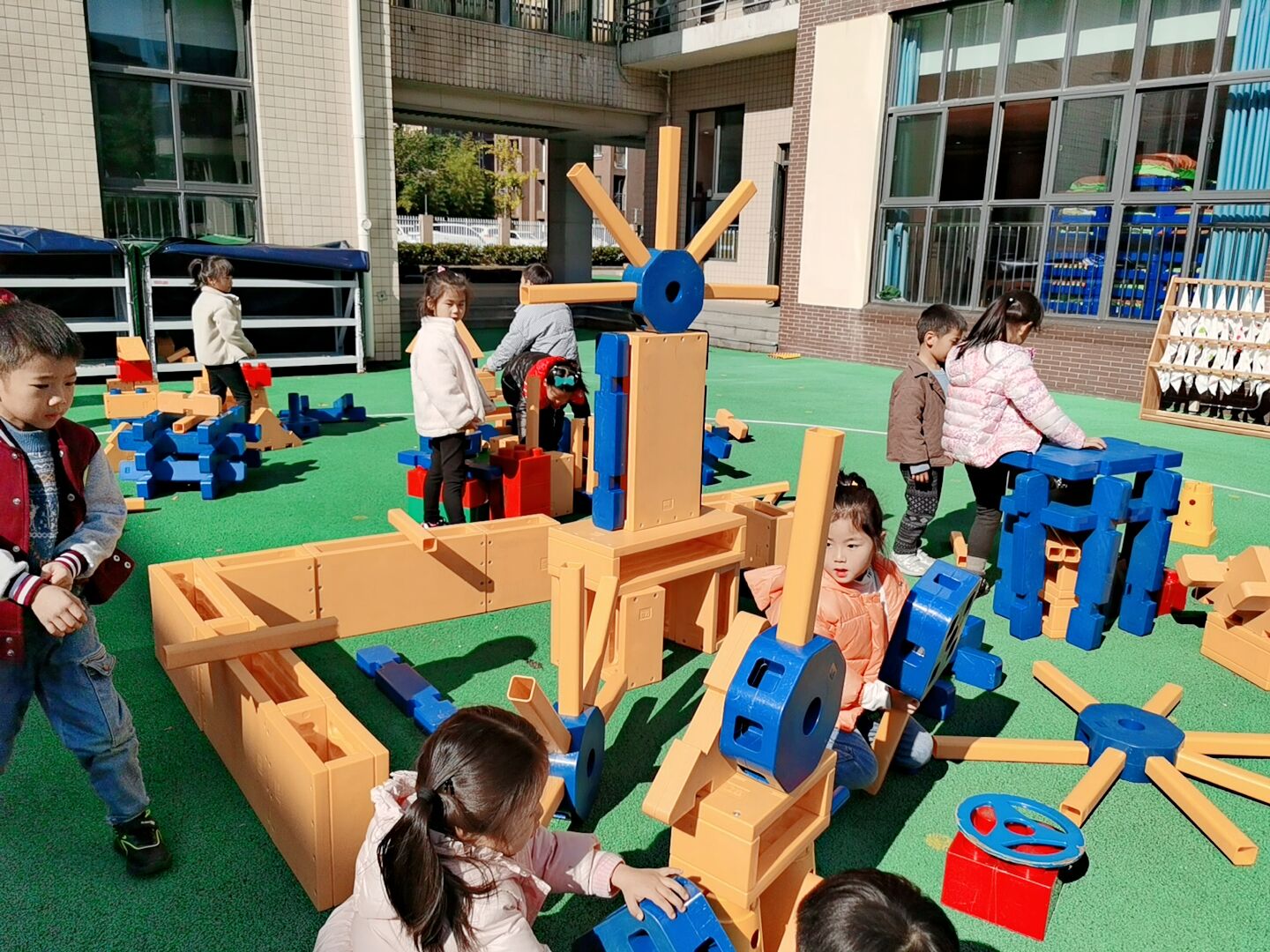 https://ljyey.wxlxjy.com/contents/sitefiles2044/10222167/images/26600134.jpg
