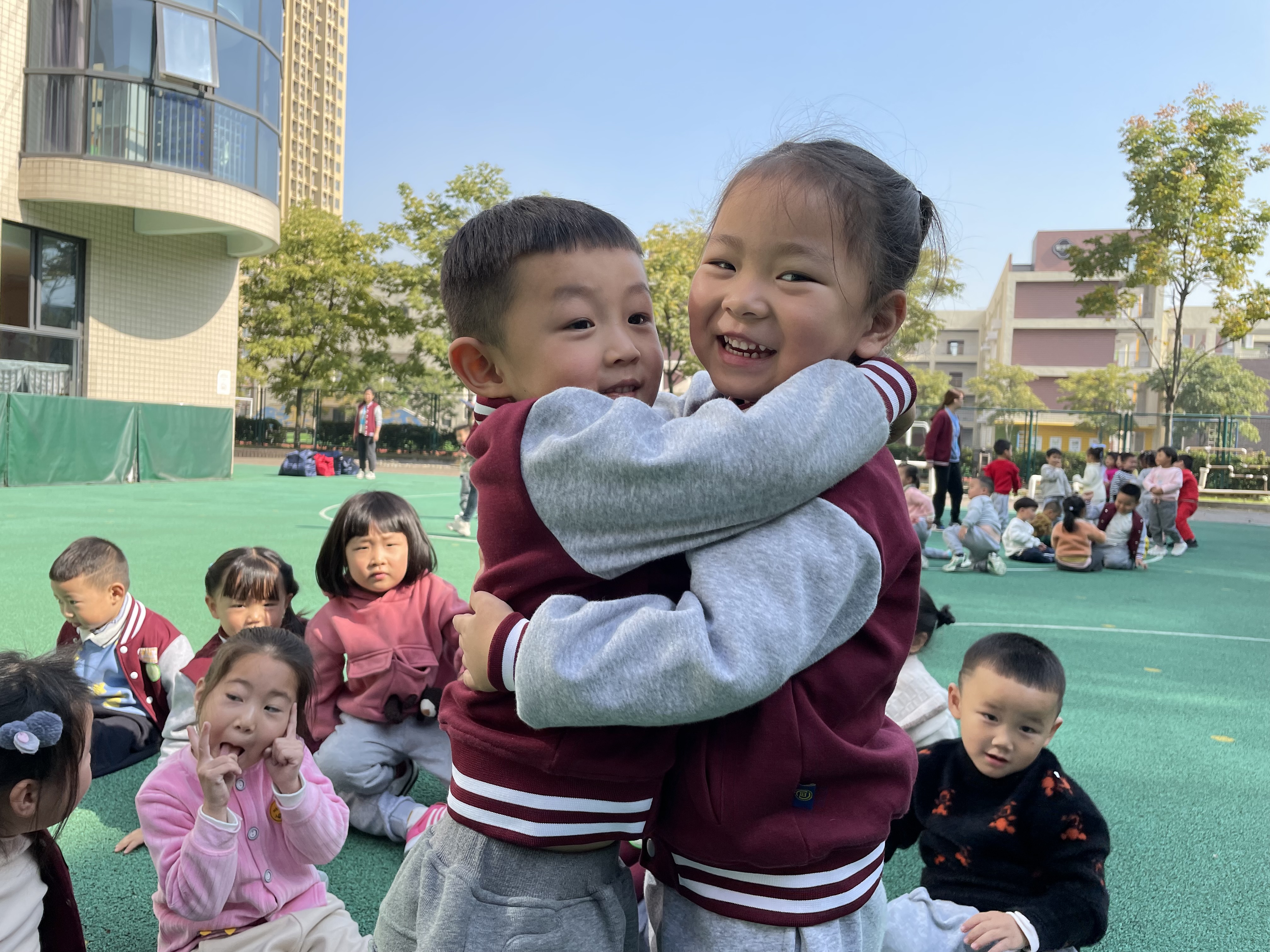 https://ljyey.wxlxjy.com/contents/sitefiles2044/10222167/images/27984422.jpg