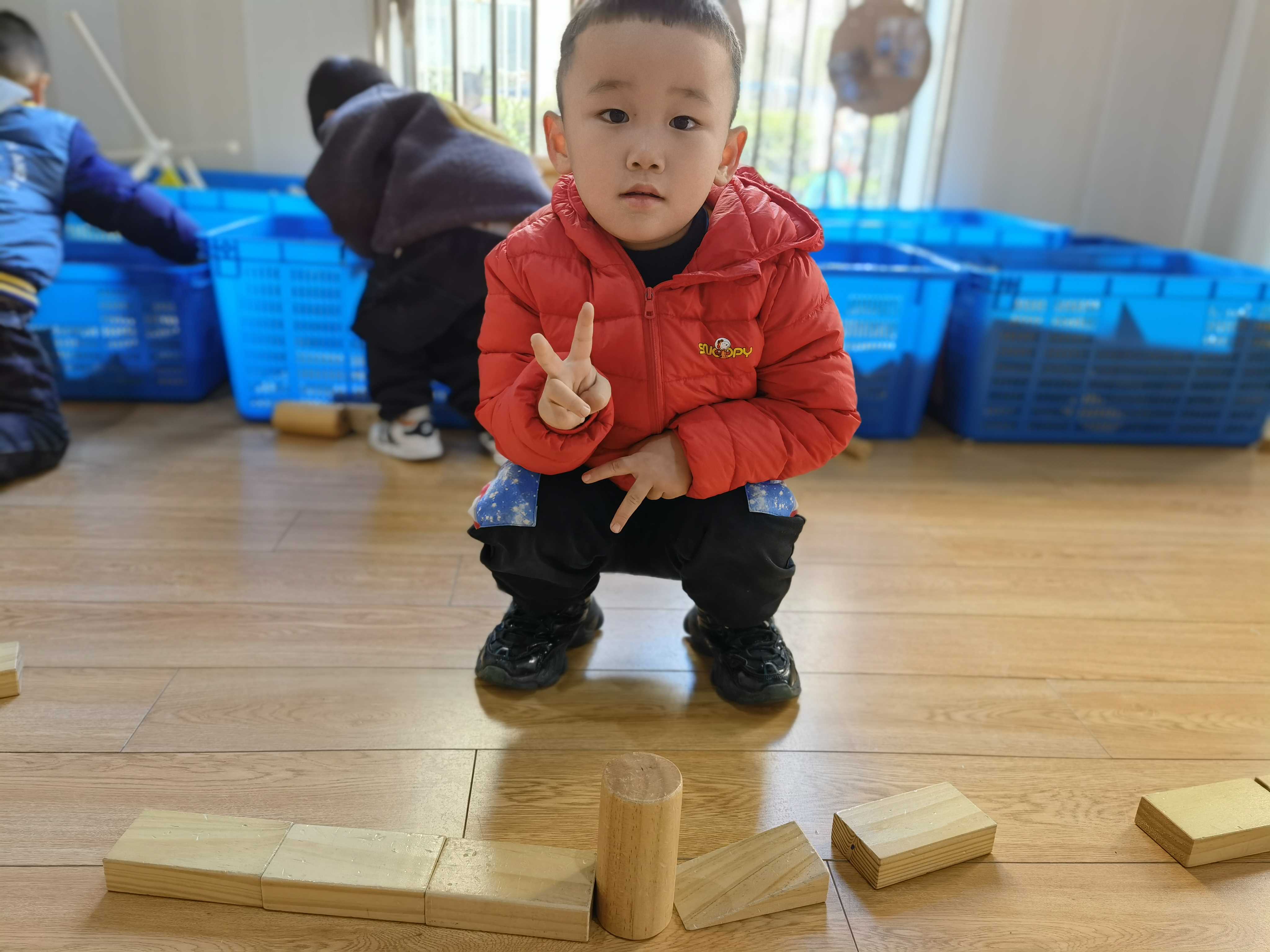 https://ljyey.wxlxjy.com/contents/sitefiles2044/10222167/images/27998903.jpg