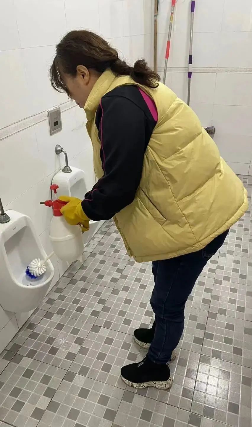 https://ljyey.wxlxjy.com/contents/sitefiles2044/10222167/images/41151500.jpeg