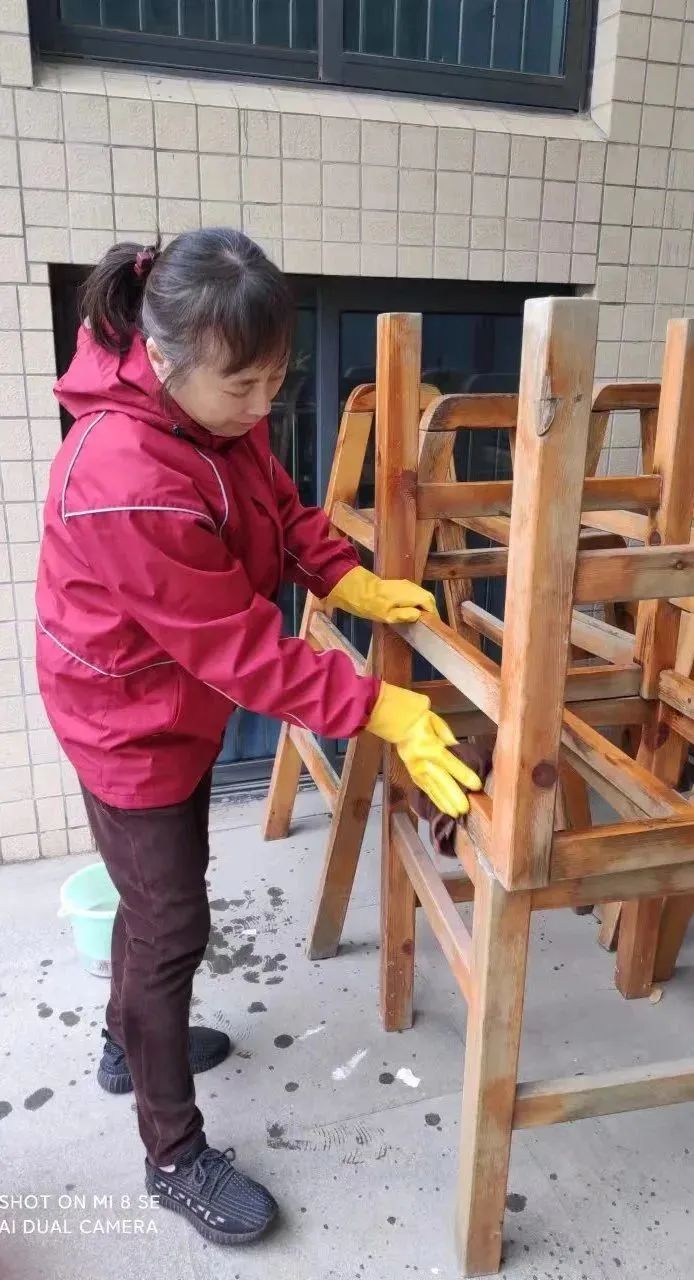 https://ljyey.wxlxjy.com/contents/sitefiles2044/10222167/images/41151532.jpeg