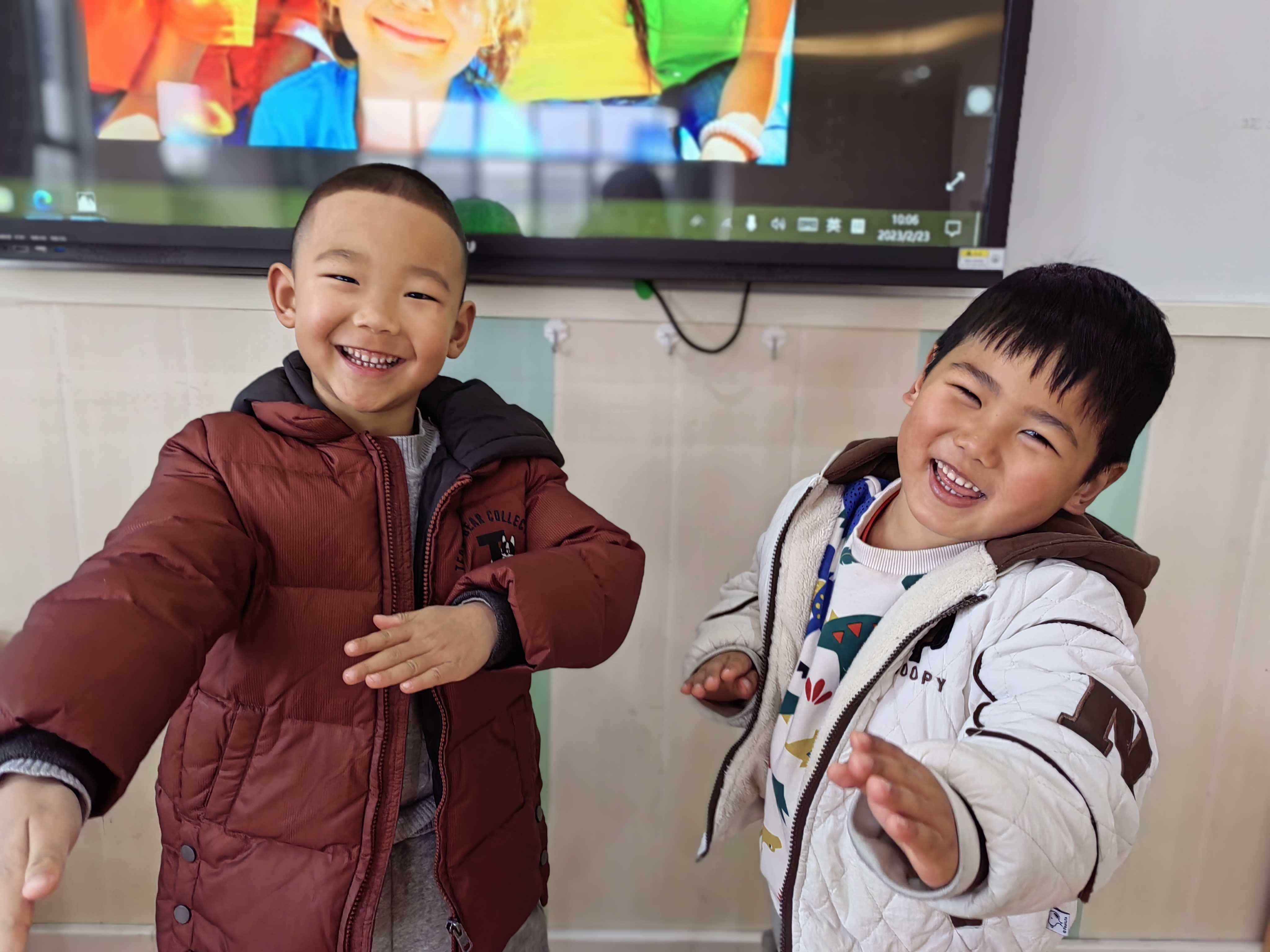 https://ljyey.wxlxjy.com/contents/sitefiles2044/10222167/images/41849468.jpg