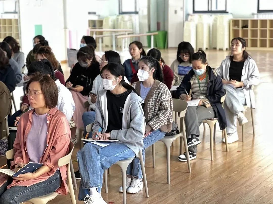 https://ljyey.wxlxjy.com/contents/sitefiles2044/10222167/images/43364716.jpeg