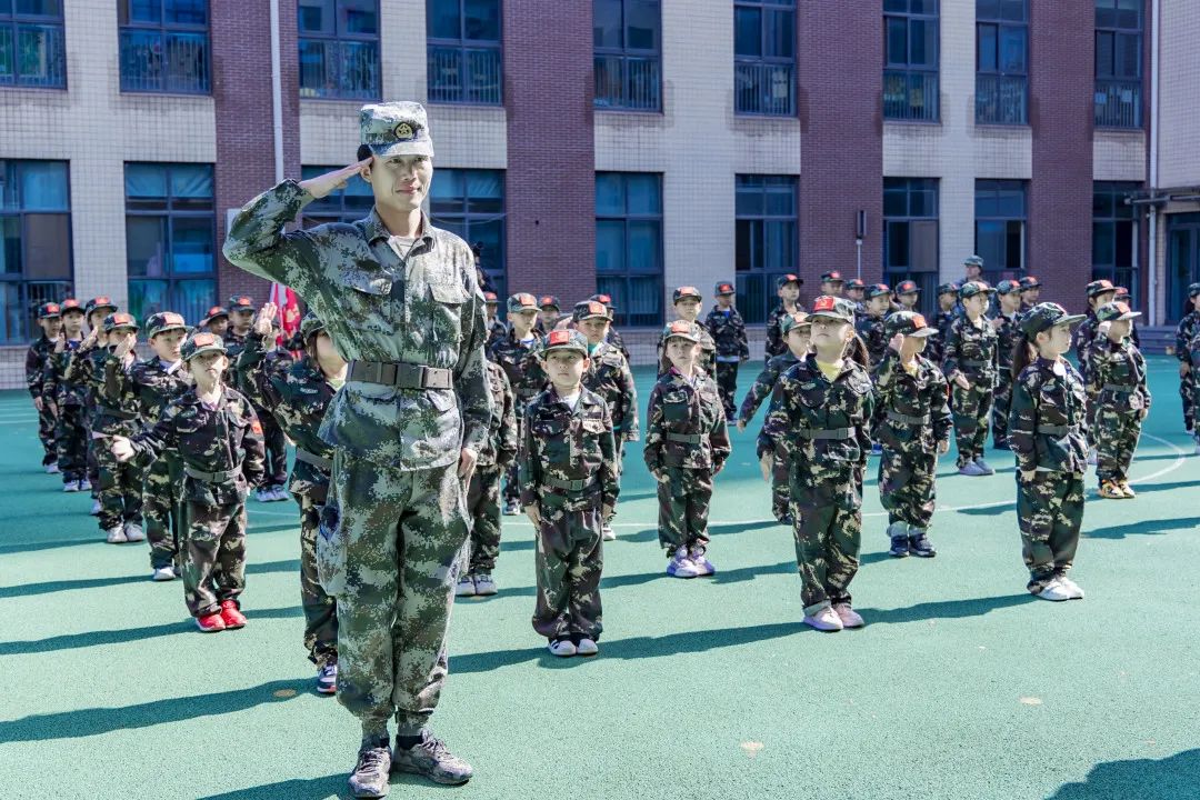 https://ljyey.wxlxjy.com/contents/sitefiles2044/10222167/images/43572921.jpeg