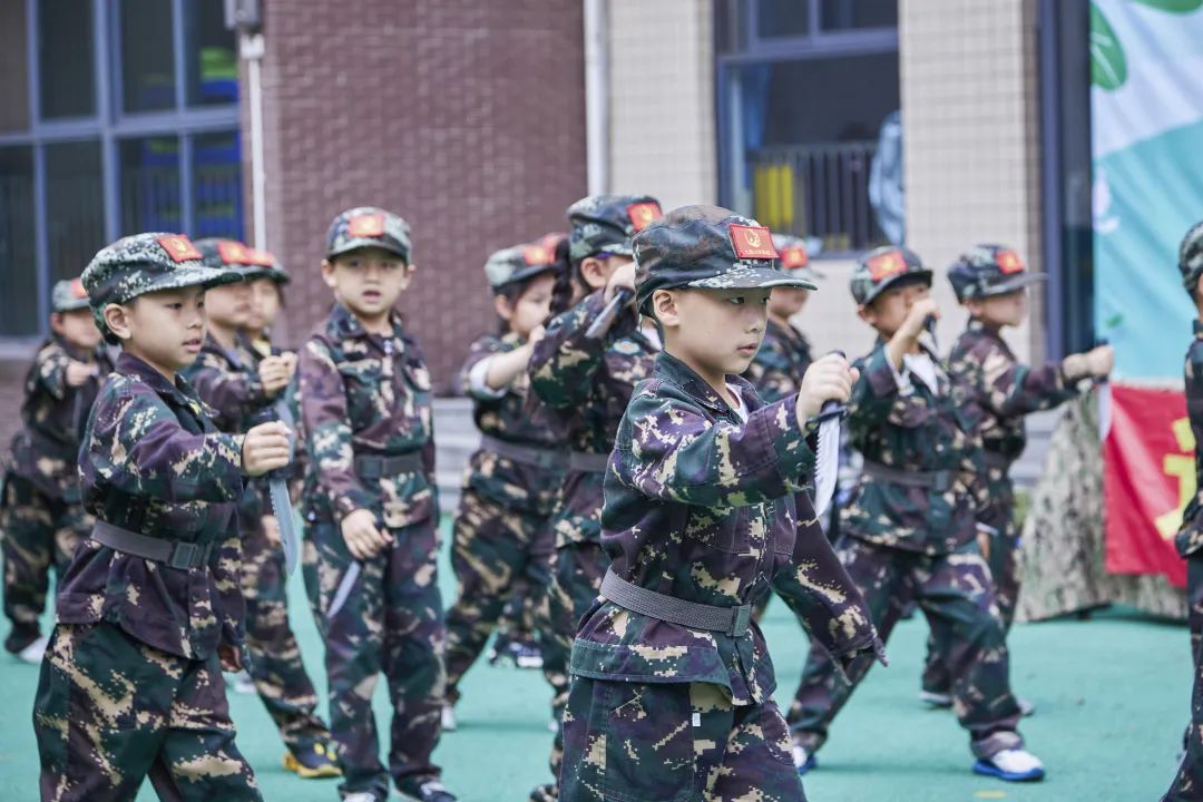https://ljyey.wxlxjy.com/contents/sitefiles2044/10222167/images/44032091.jpeg