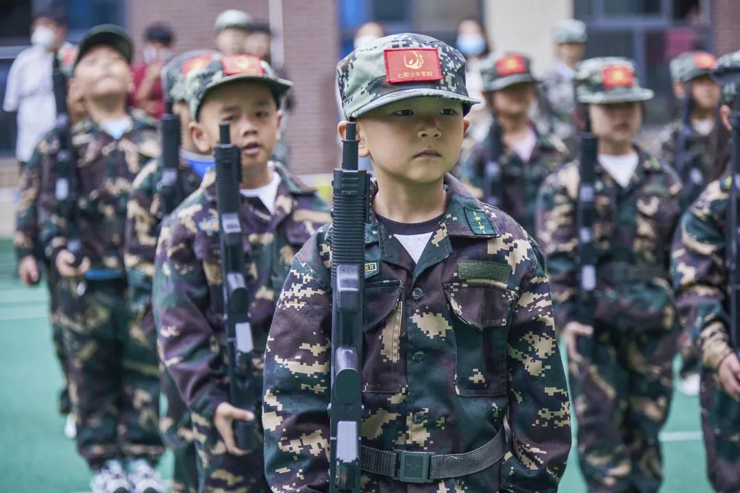 https://ljyey.wxlxjy.com/contents/sitefiles2044/10222167/images/44032098.jpeg