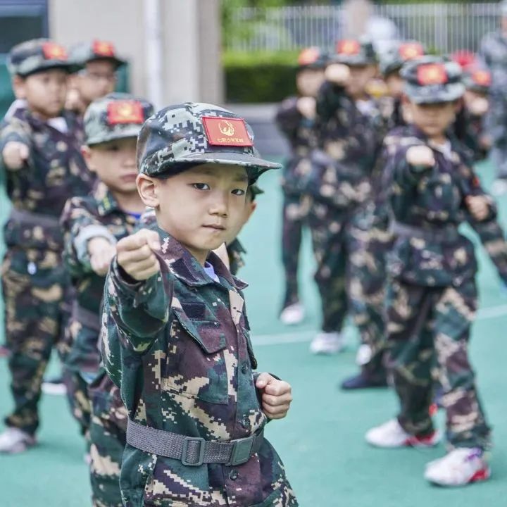 https://ljyey.wxlxjy.com/contents/sitefiles2044/10222167/images/44032111.jpeg