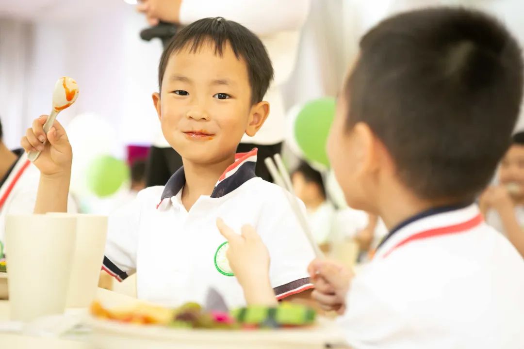 https://ljyey.wxlxjy.com/contents/sitefiles2044/10222167/images/44032210.jpeg
