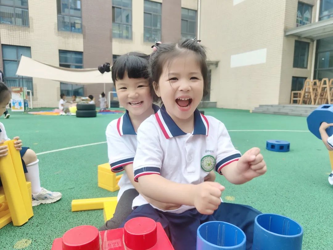https://ljyey.wxlxjy.com/contents/sitefiles2044/10222167/images/44032516.jpeg