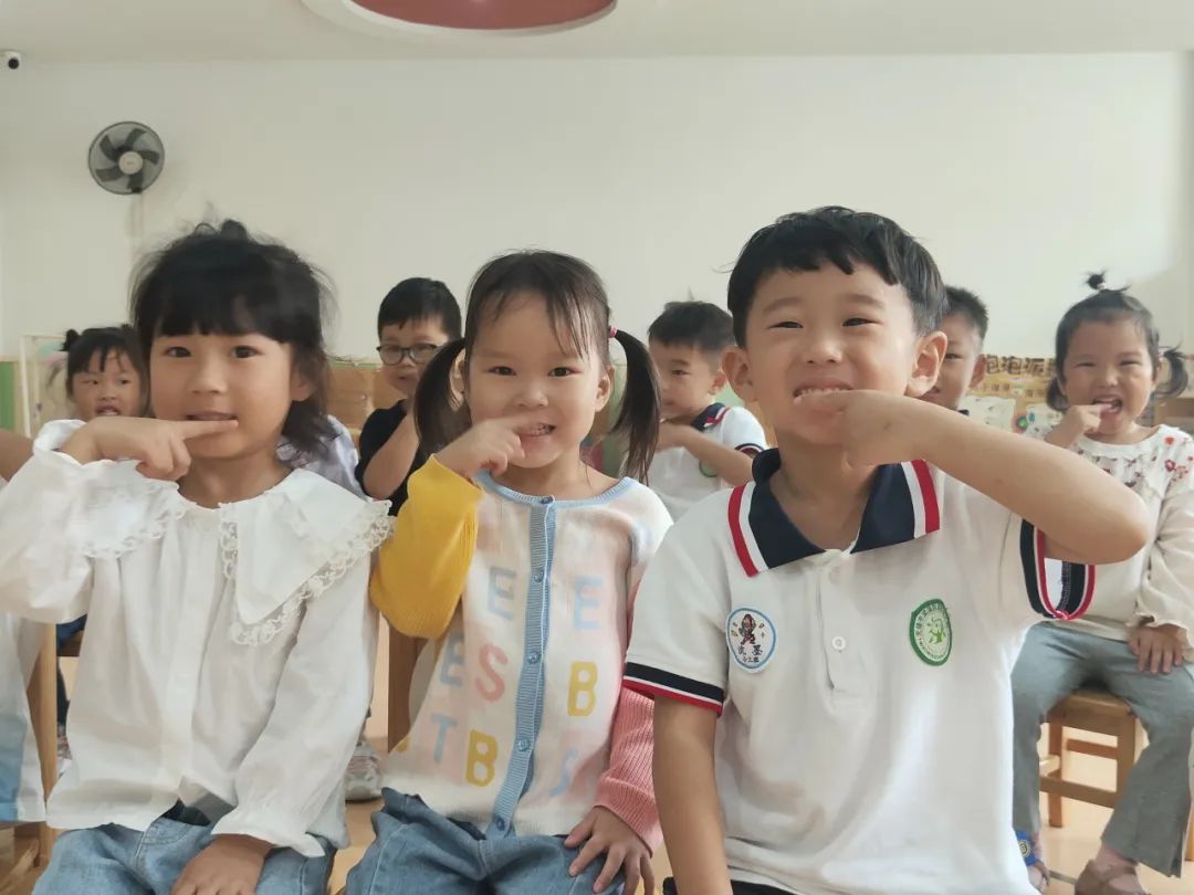 https://ljyey.wxlxjy.com/contents/sitefiles2044/10222167/images/46073636.jpeg