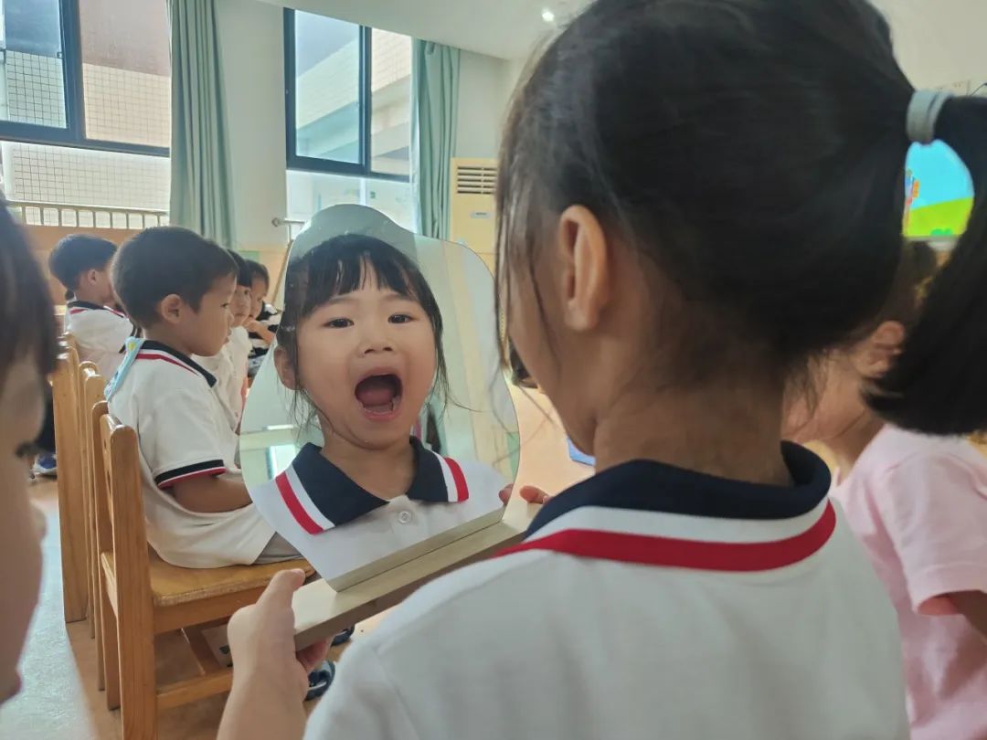 https://ljyey.wxlxjy.com/contents/sitefiles2044/10222167/images/46073654.jpeg