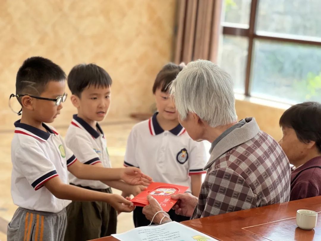 https://ljyey.wxlxjy.com/contents/sitefiles2044/10222167/images/46764292.jpeg