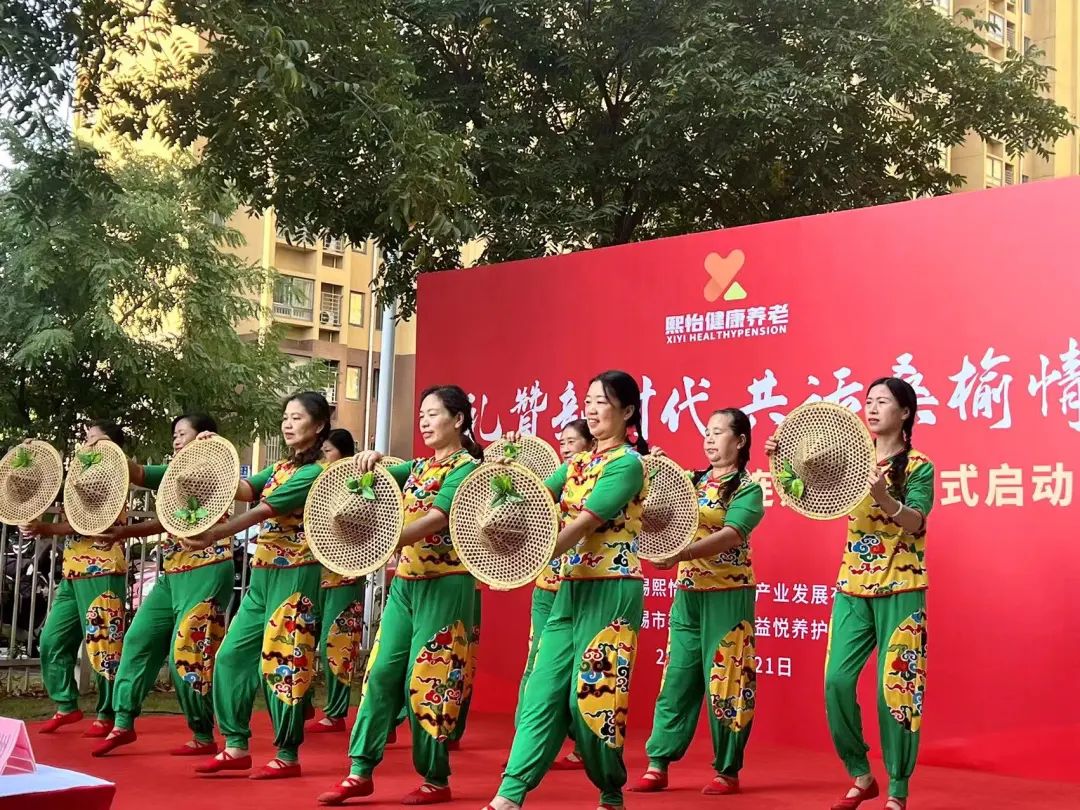 https://ljyey.wxlxjy.com/contents/sitefiles2044/10222167/images/46764537.jpeg