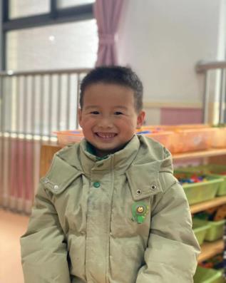 https://ljyey.wxlxjy.com/contents/sitefiles2065/10327692/images/49097870.jpeg