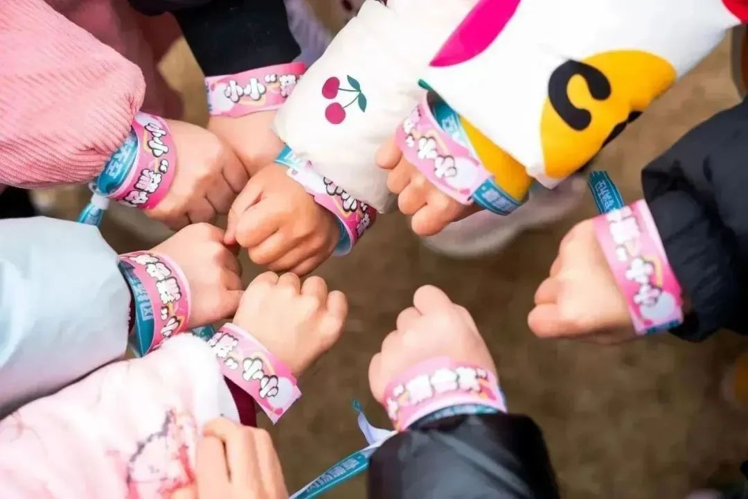 https://ljyey.wxlxjy.com/contents/sitefiles2065/10327692/images/49335686.jpeg