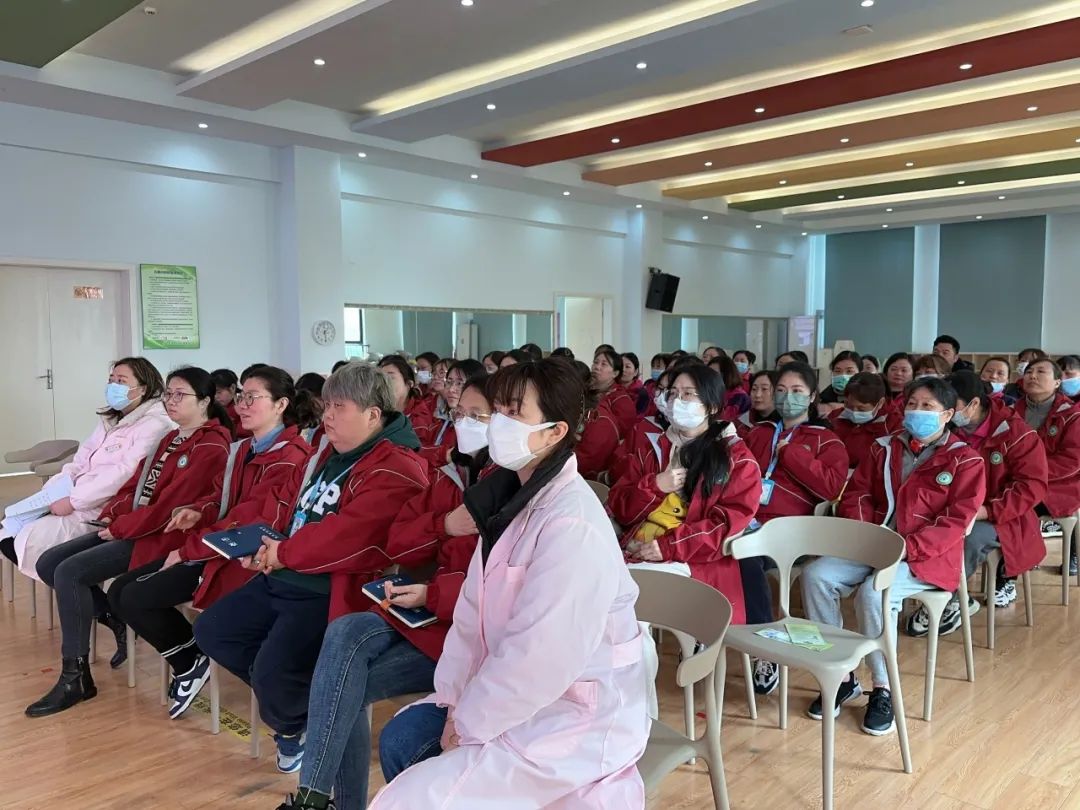 https://ljyey.wxlxjy.com/contents/sitefiles2065/10327692/images/49336331.jpeg