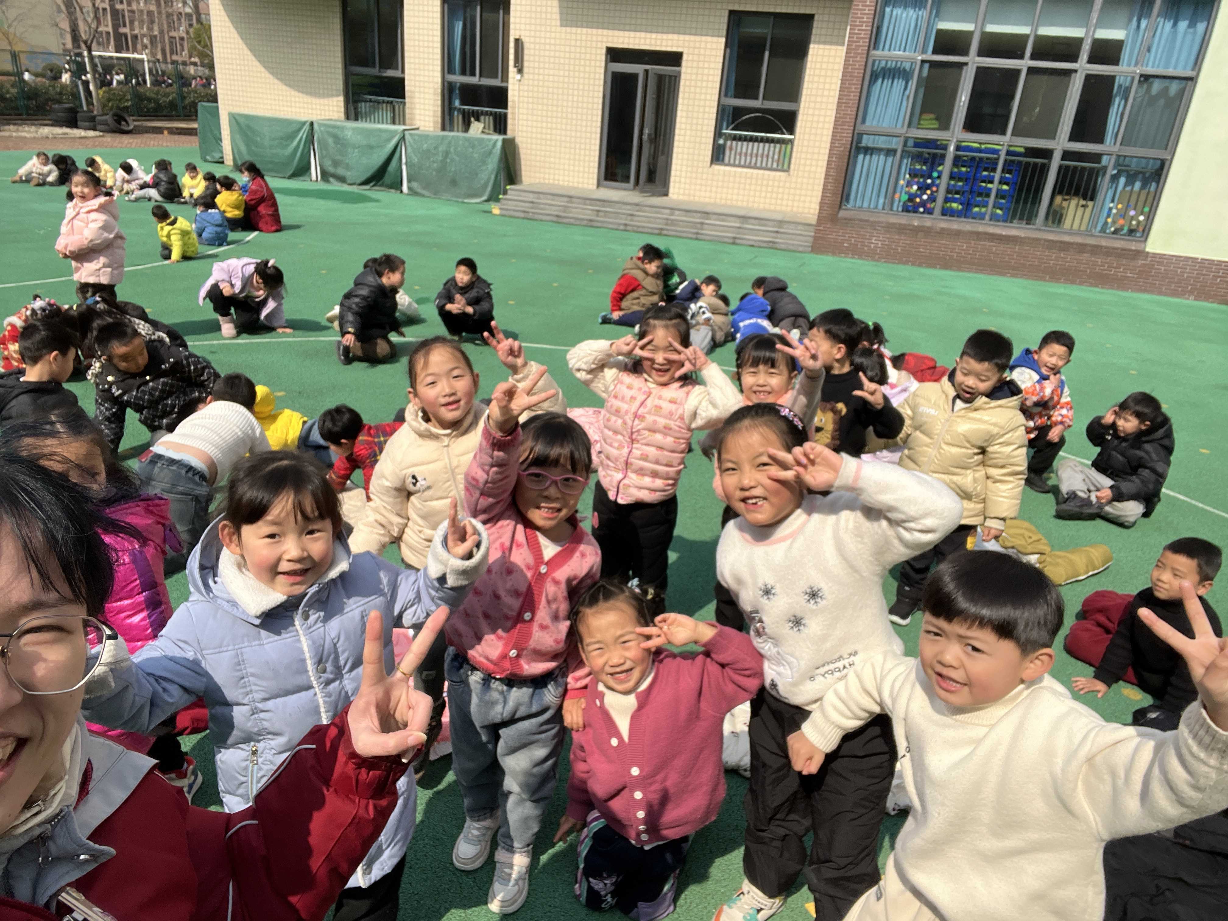 https://ljyey.wxlxjy.com/contents/sitefiles2065/10327692/images/50379075.jpg