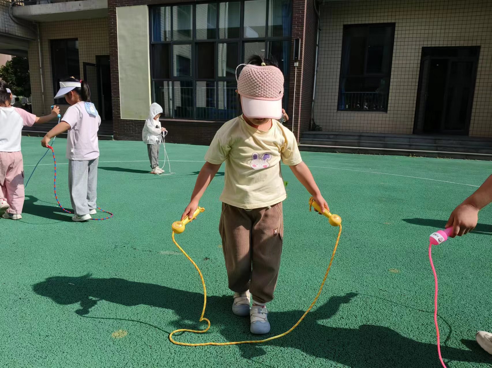 https://ljyey.wxlxjy.com/contents/sitefiles2065/10327692/images/50486565.jpg